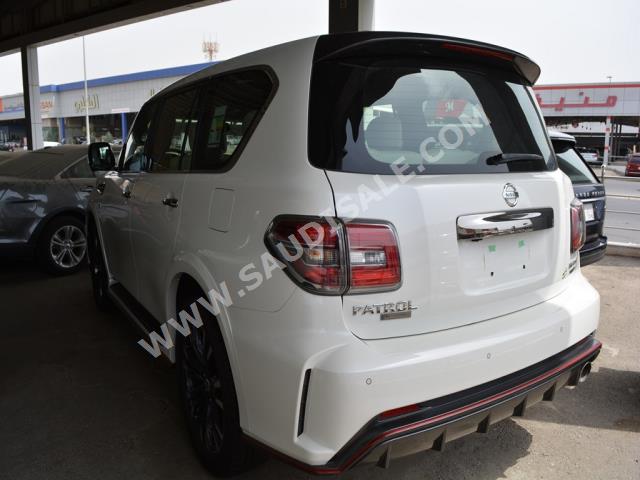 2016 نيسان باترول نيسمو