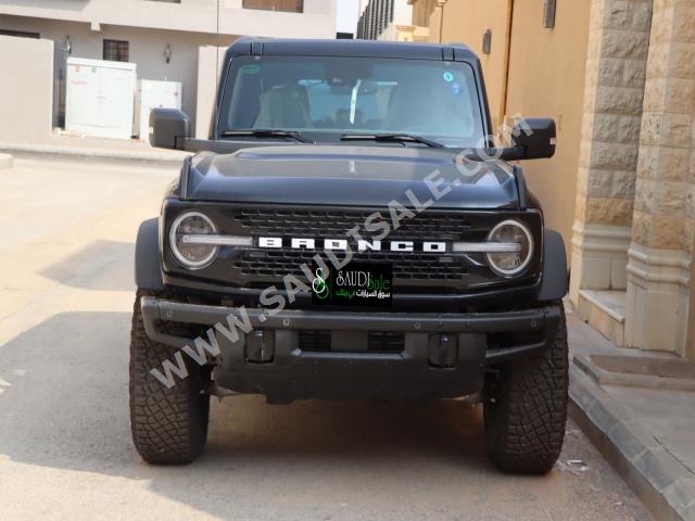 2022 فورد برونكو وايلد تراك