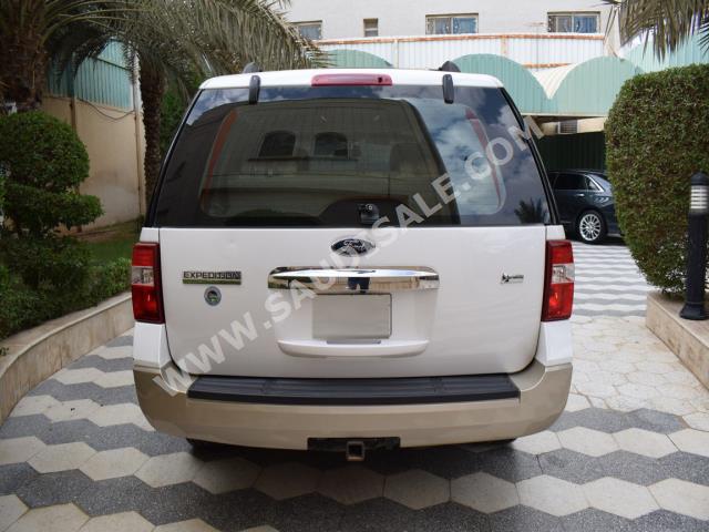 2010 فورد اكسبيديشن
