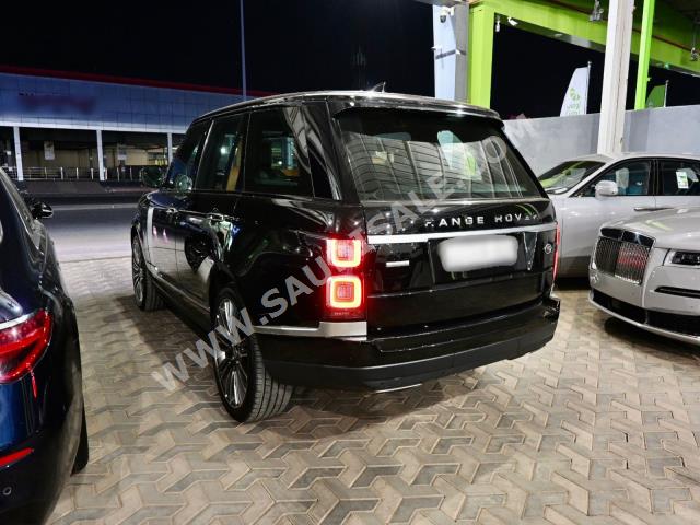 2018 لاند روفر رينج روفر سوبر تشارج