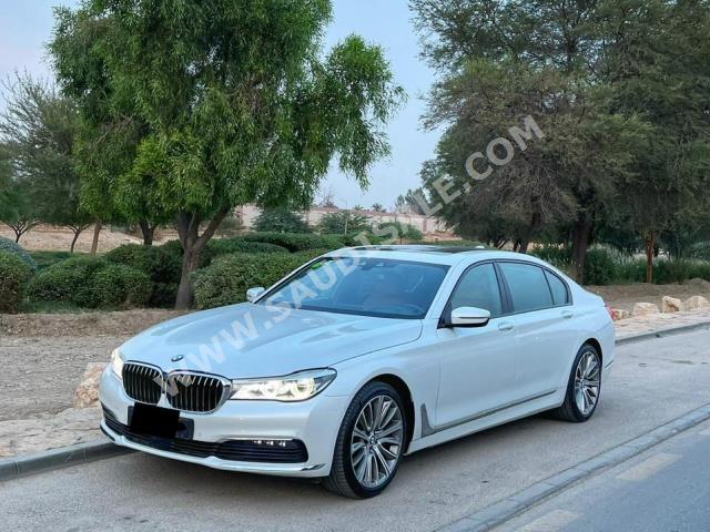 2016 بي ام دبليو الفئة السابعة 740 إل أي