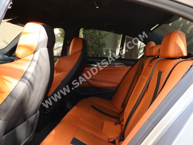 2019 بي ام دبليو الفئة ام إم 5