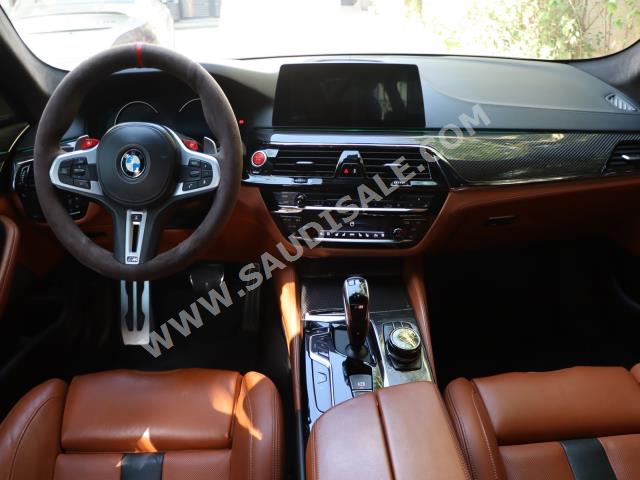 2019 بي ام دبليو الفئة ام إم 5