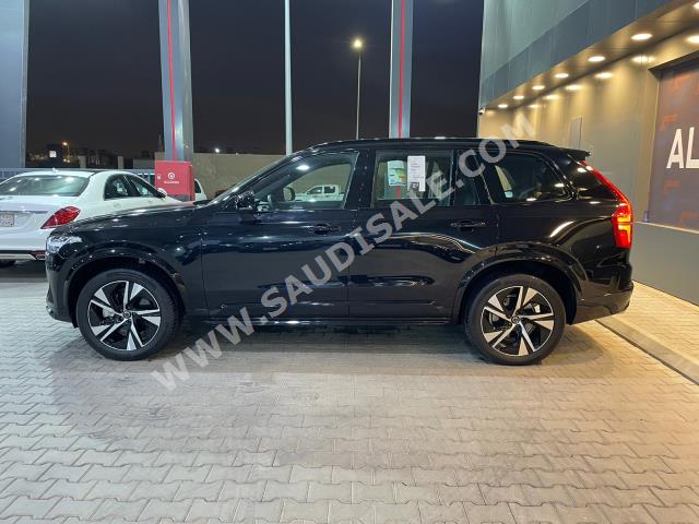 2020 فولفو اكس سي 90