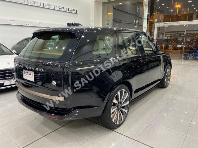 2023 لاند روفر رينج روفر اس في اوتوبيوغرافي