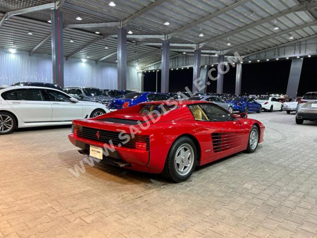 1986 فيراري تستاروسا