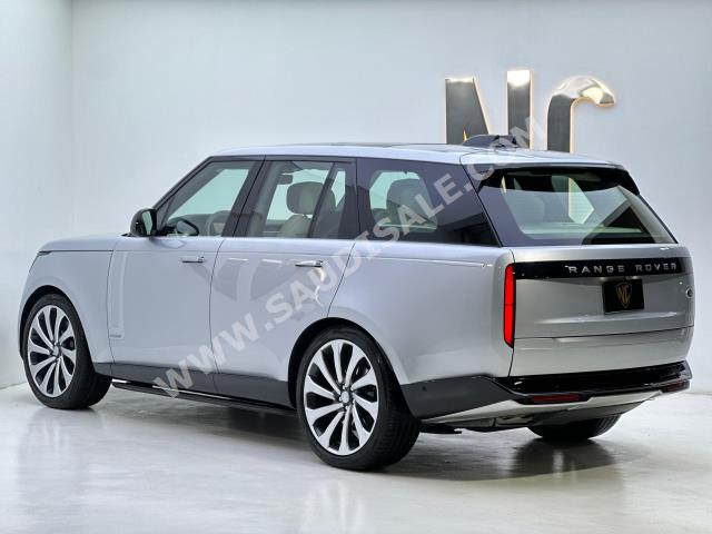 2023 لاند روفر رينج روفر اوتوبيوغرافي