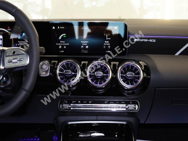 2023 مرسيدس - بنز سي إل أي 35 أي إم جي