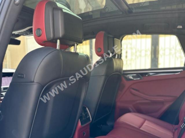 2022 بورش ماكان