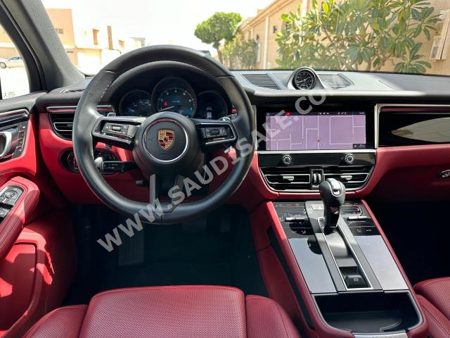 2022 بورش ماكان