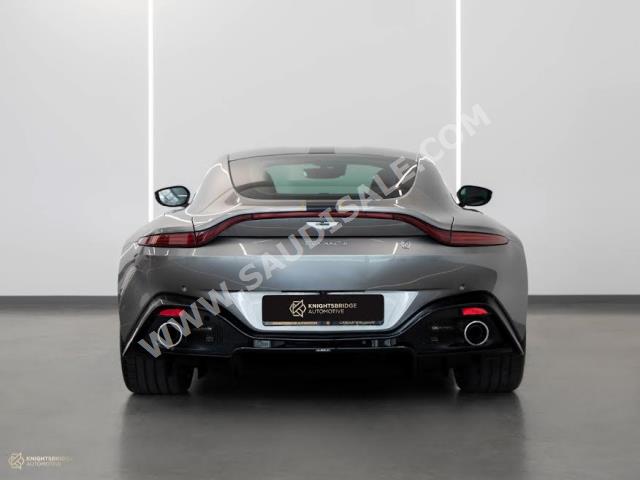 2018 استون مارتن فانتج