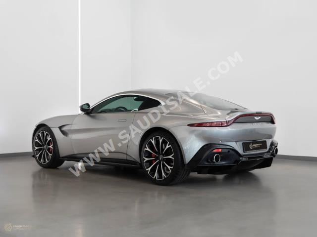 2018 استون مارتن فانتج