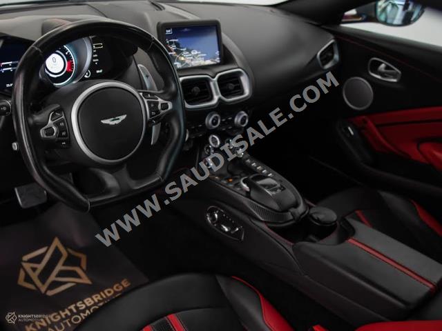 2018 استون مارتن فانتج