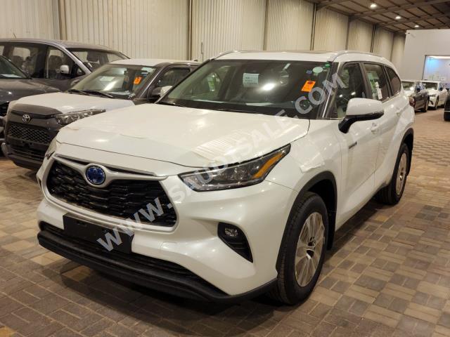 2023 تويوتا هايلاندر