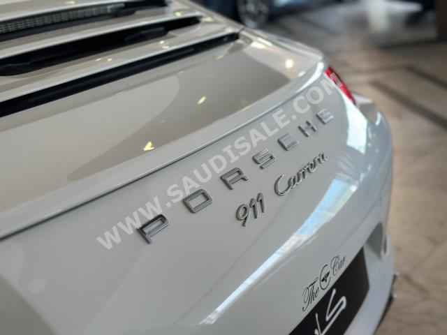 2014 بورش 911 كاريرا