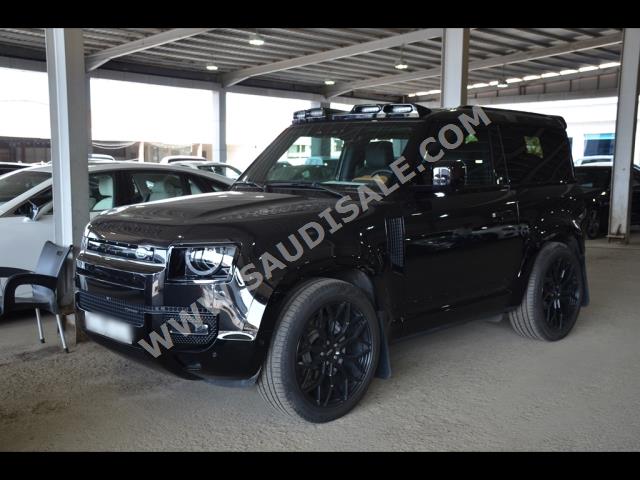 2023 لاند روفر ديفيندر