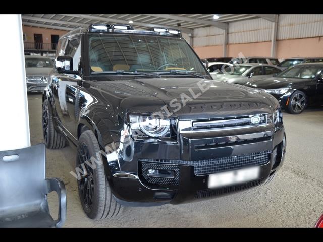 2023 لاند روفر ديفيندر