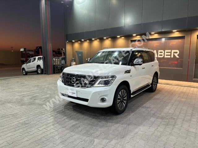 2016 نيسان باترول بلاتينيوم