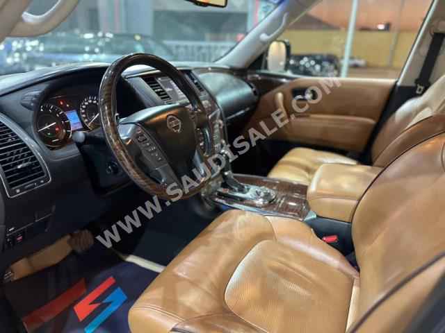 2016 نيسان باترول بلاتينيوم