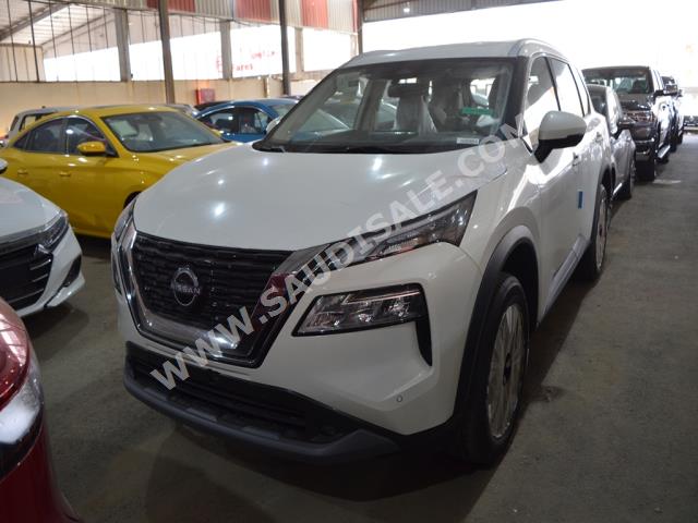 2023 نيسان اكس - ترايل