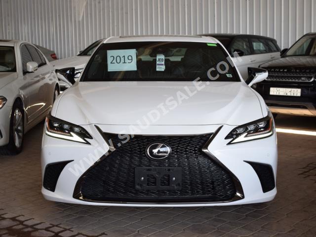 2019 Lexus ES 350 F Sport