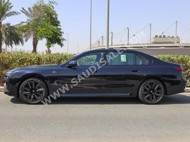 2024 بي ام دبليو الفئة السابعة 740أي