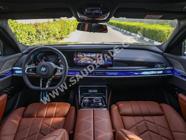 2024 بي ام دبليو الفئة السابعة 740أي