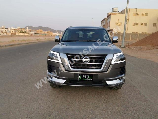 2020 نيسان باترول بلاتينيوم