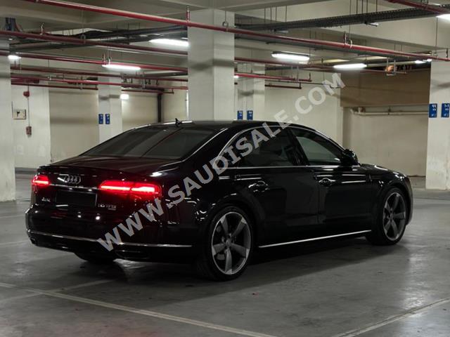 2015 اودي اي 8 ال