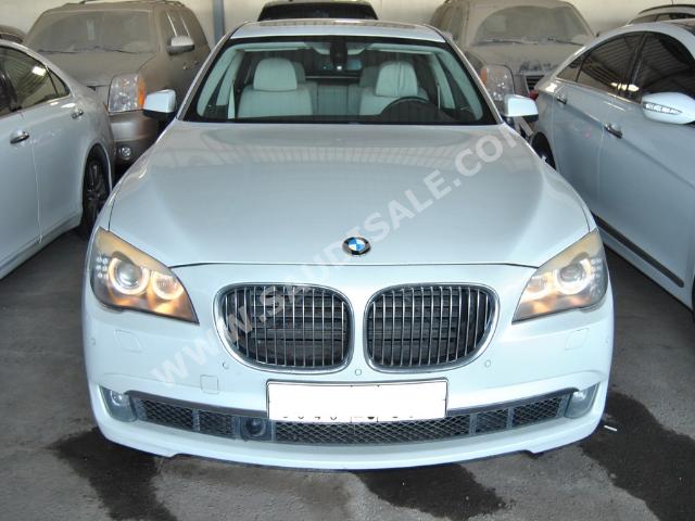 2009 بي ام دبليو الفئة السابعة 750 إل أي
