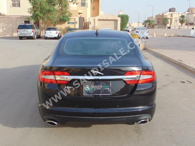 2013 Jaguar XF
