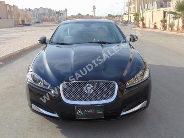 2013 Jaguar XF