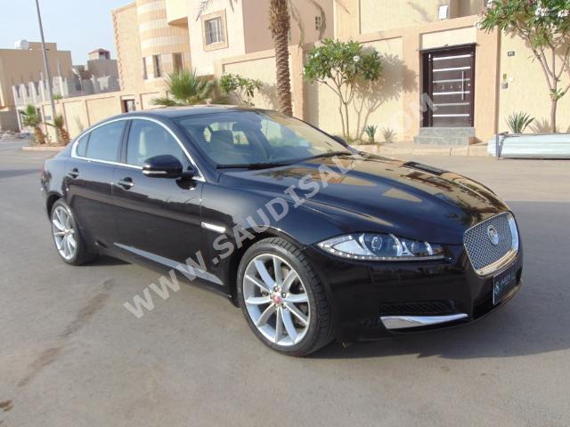2013 Jaguar XF