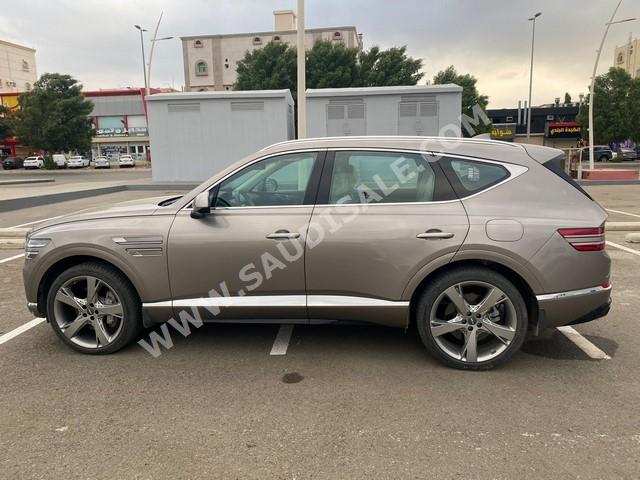 2021 جينيسيس جي في 80