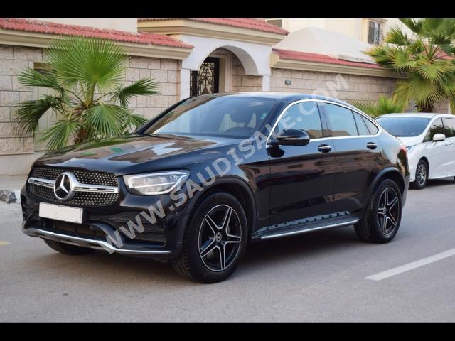 2021 مرسيدس - بنز جي إل سي 200