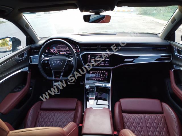 2020 Audi S7