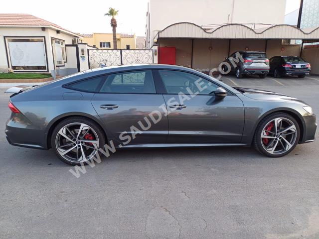 2020 Audi S7