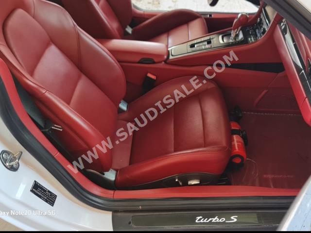 2015 بورش 911 توربو اس