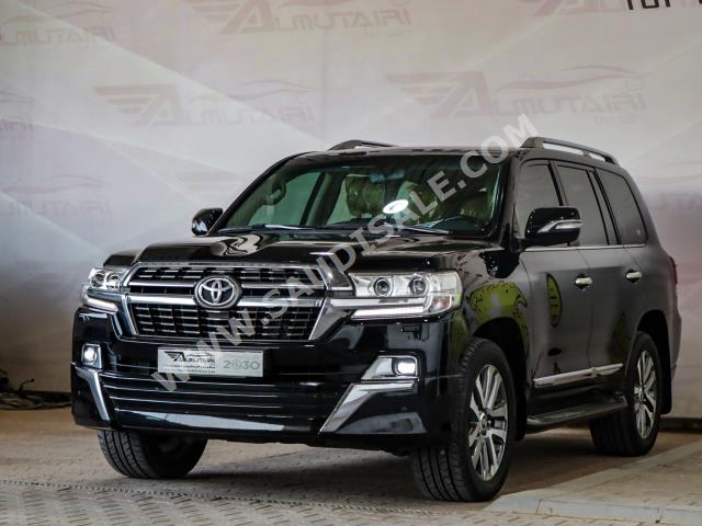 2021 تويوتا لاند كروزر في اكس ار