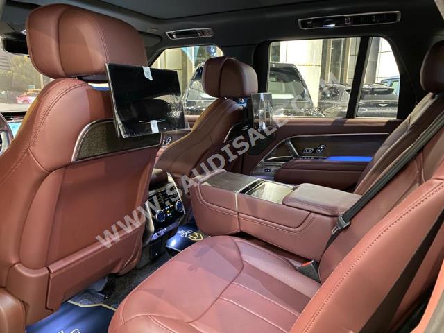 2022 لاند روفر رينج روفر اوتوبيوغرافي