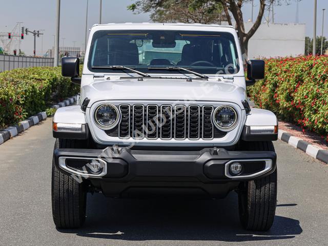 2024 جييب رانجلر صحارى