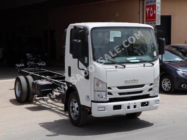 2022 Isuzu Dyna