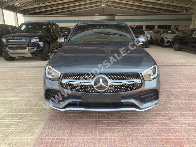 2021 مرسيدس - بنز جي إل سي 200