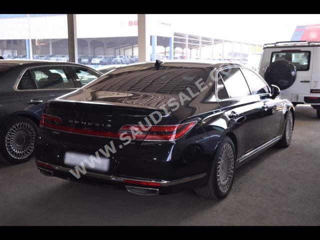 2021 جينيسيس جي 90