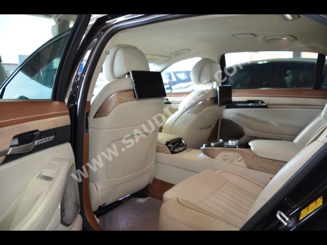 2021 جينيسيس جي 90