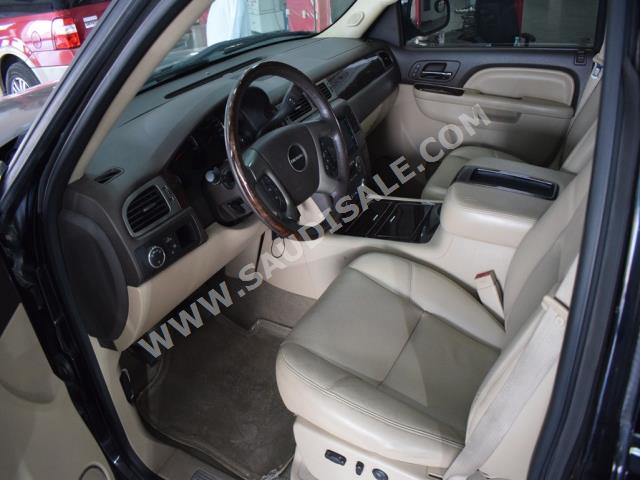 2012 جي ام سي سييرا دينالي