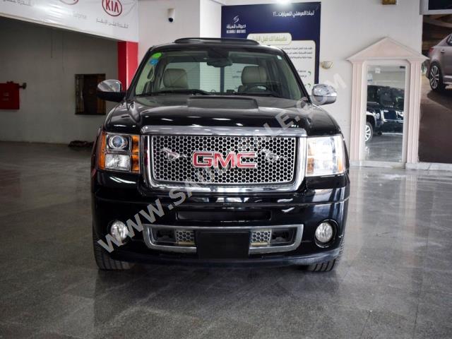 2012 جي ام سي سييرا دينالي