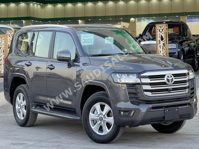 2023 تويوتا لاند كروزر جي اكس ار