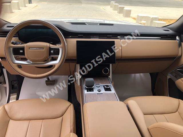 2023 لاند روفر رينج روفر اوتوبيوغرافي