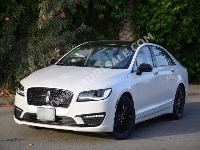 2017 Lincoln MKZ